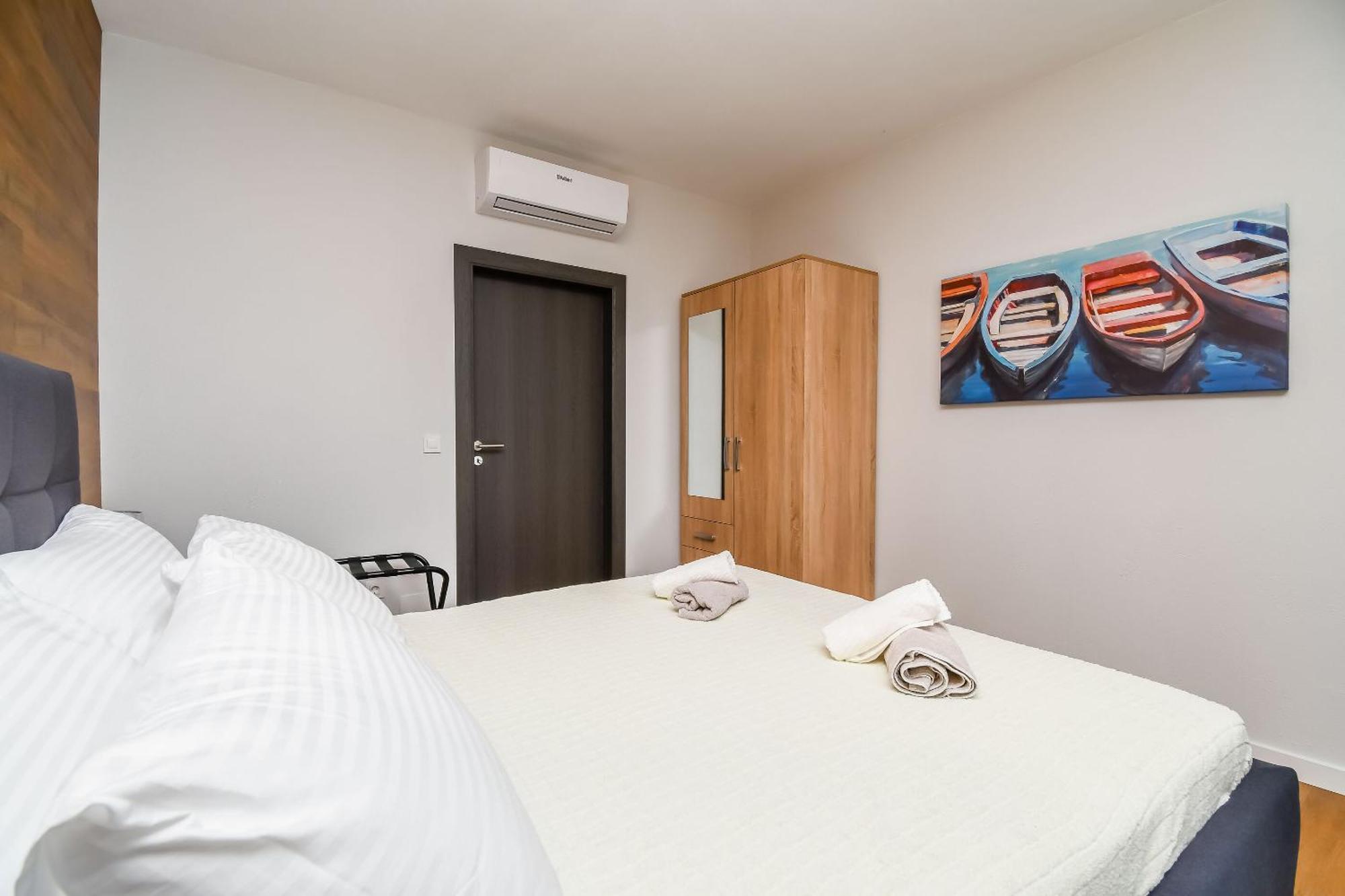 Apartments Neli Trogir Extérieur photo