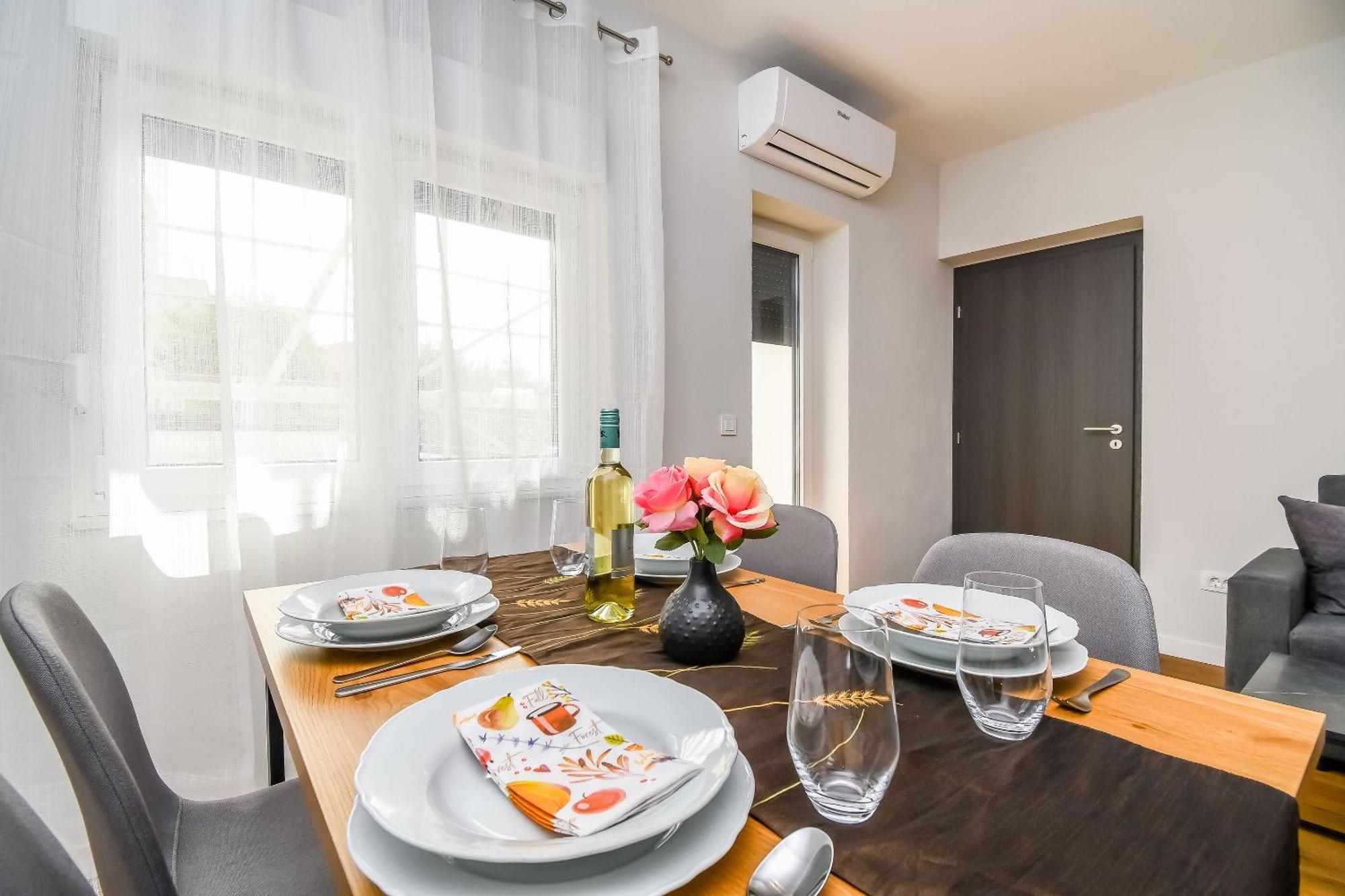 Apartments Neli Trogir Extérieur photo