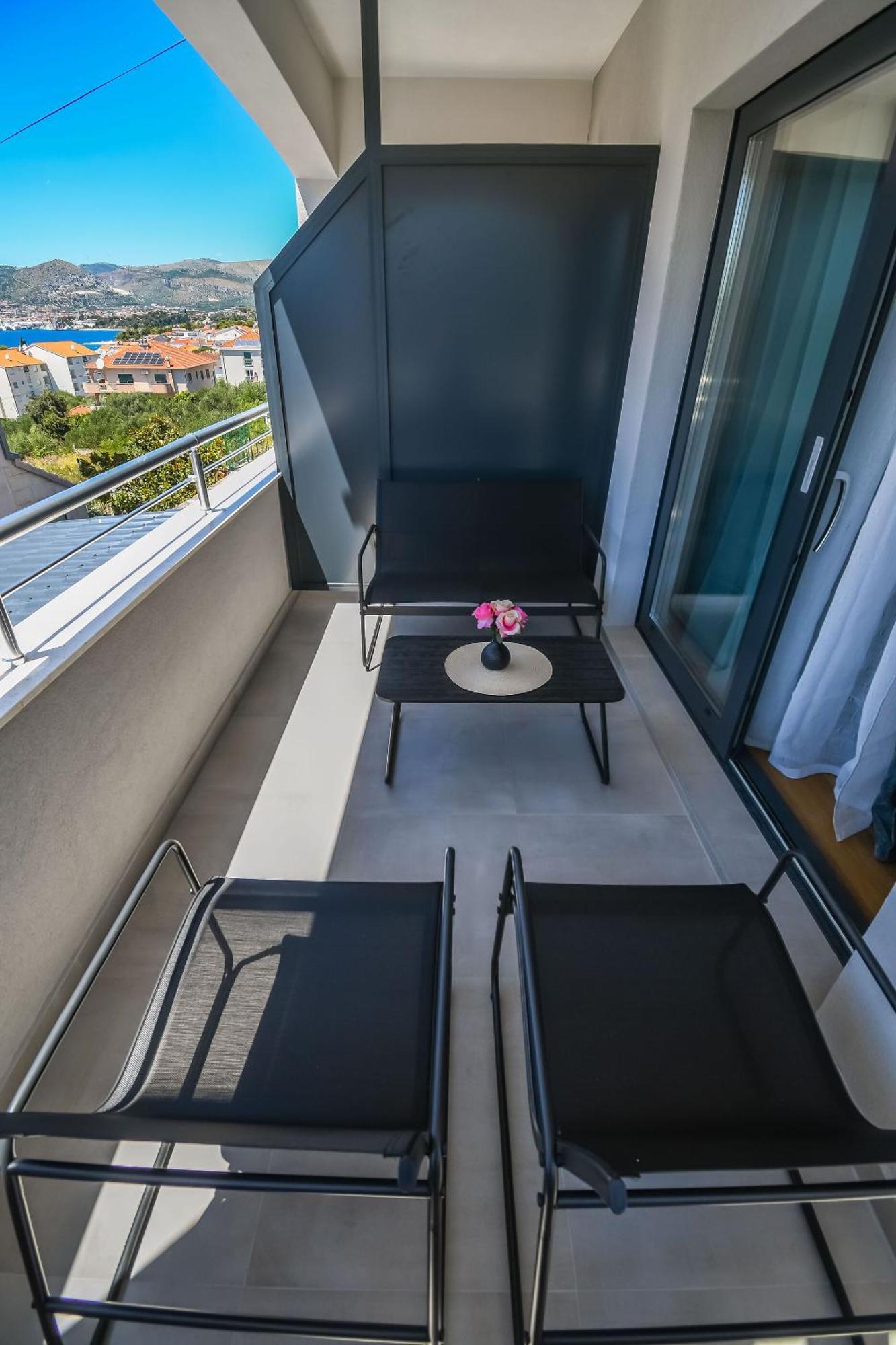 Apartments Neli Trogir Extérieur photo